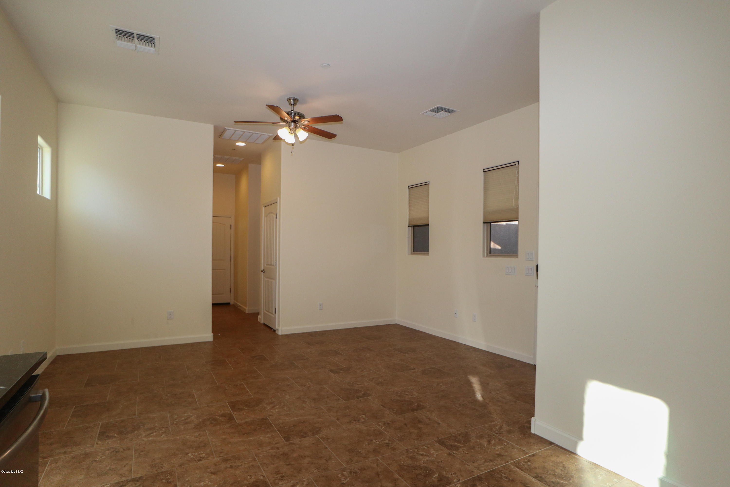 Preserve III at Dove Mtn (306-486,530-534,577-605) - Residential Lease
