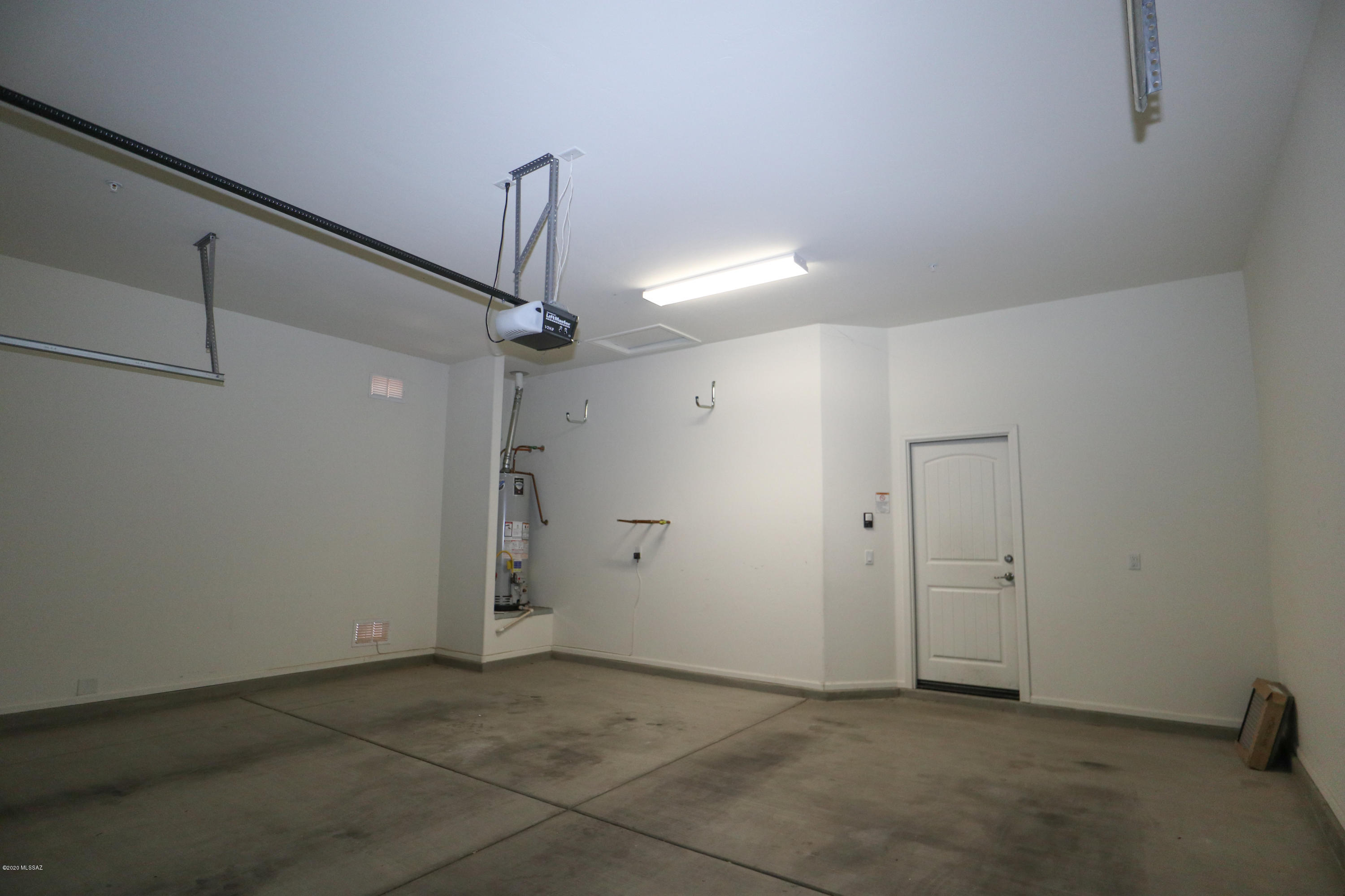 Preserve III at Dove Mtn (306-486,530-534,577-605) - Residential Lease