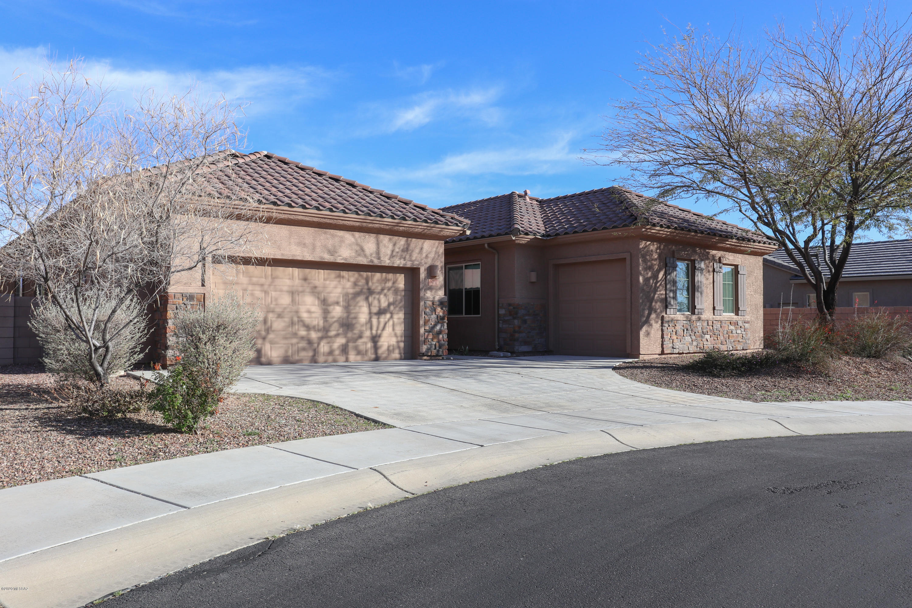 Preserve III at Dove Mtn (306-486,530-534,577-605) - Residential Lease