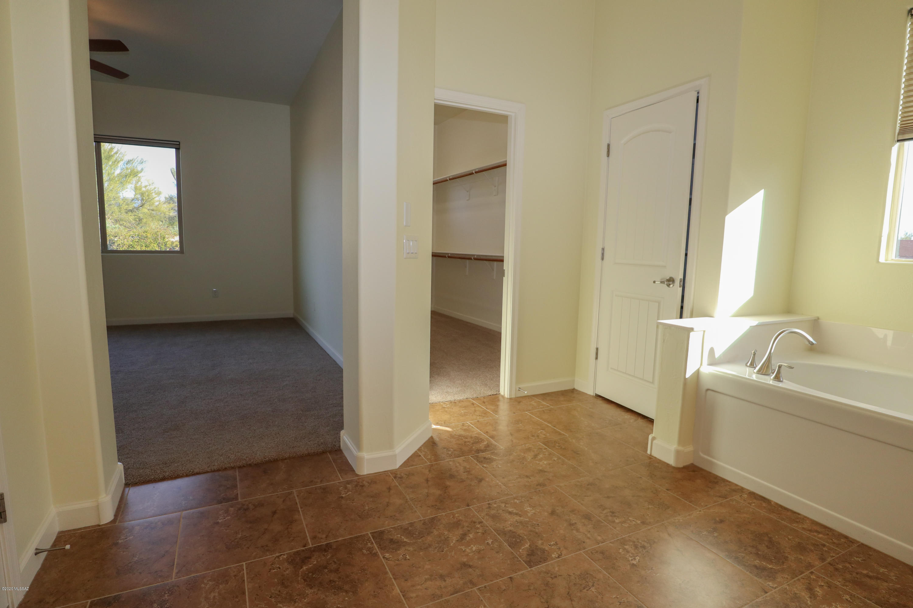 Preserve III at Dove Mtn (306-486,530-534,577-605) - Residential Lease