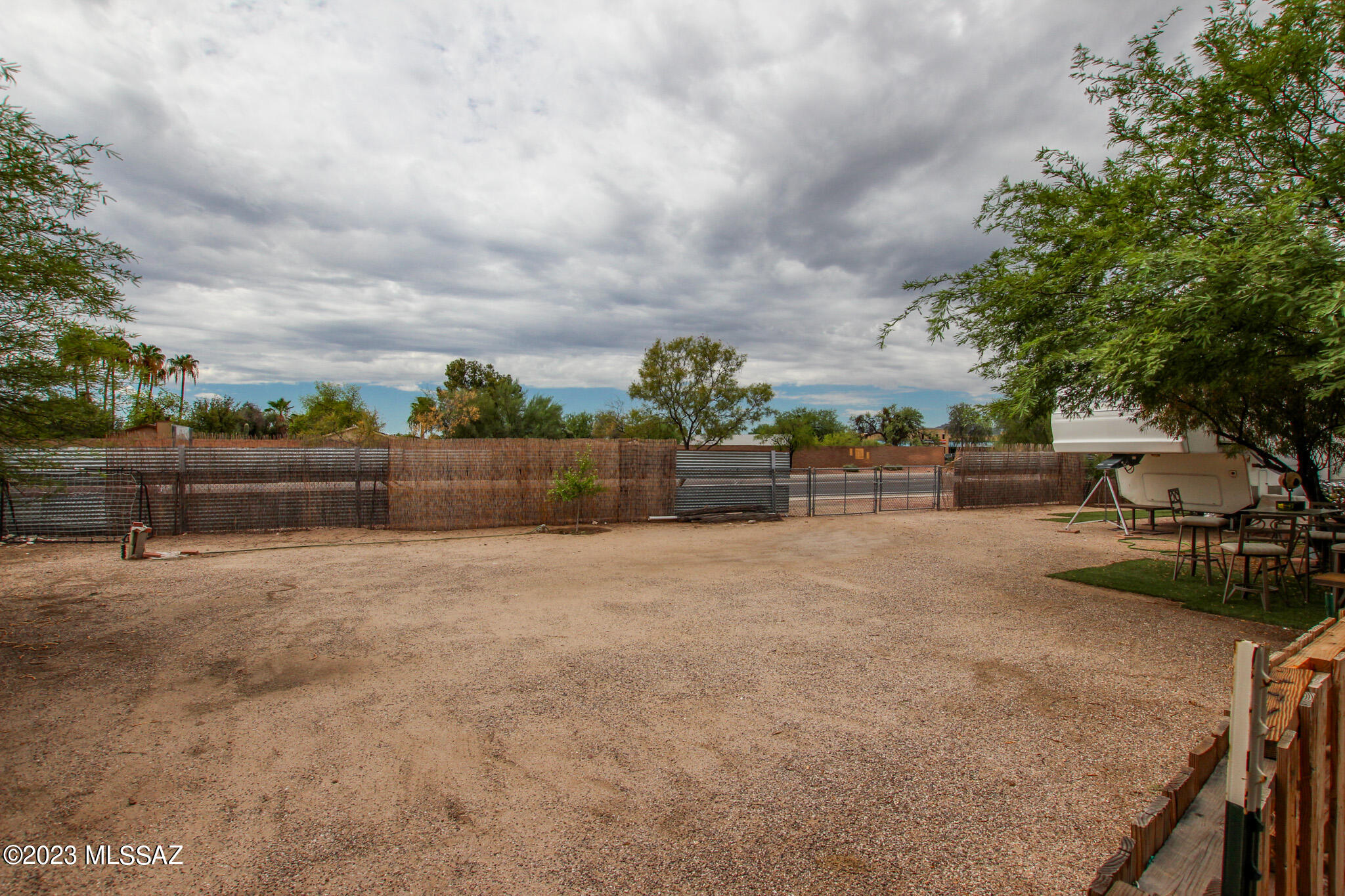 Cholla Manor (1-86) - Residential