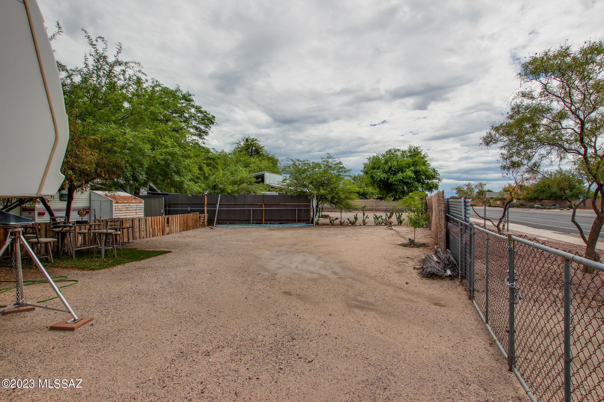 Cholla Manor (1-86) - Residential