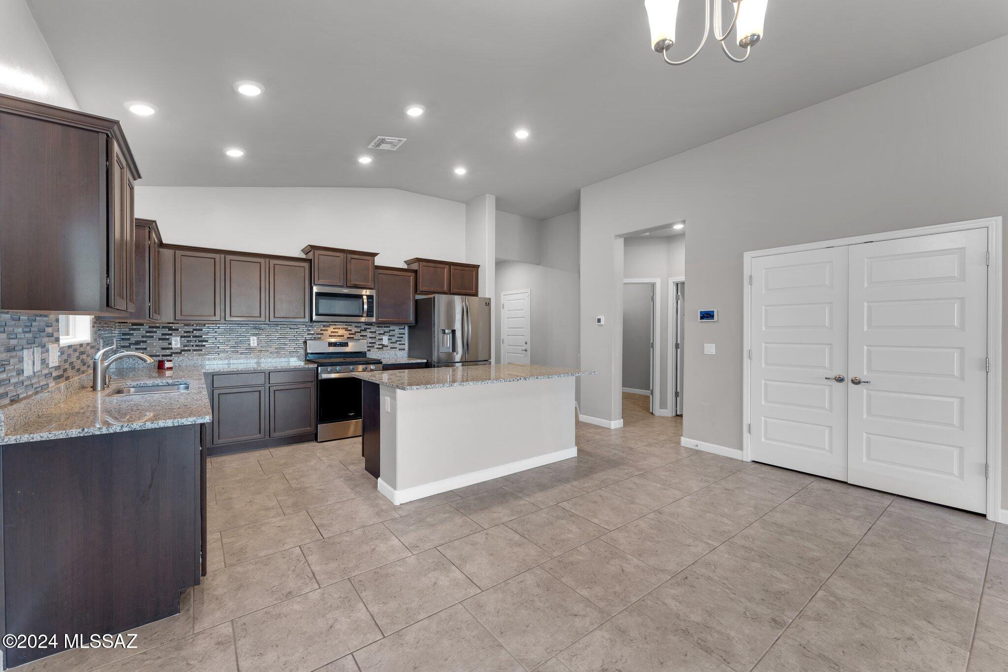 Saguaro Bloom Block 2 - Residential
