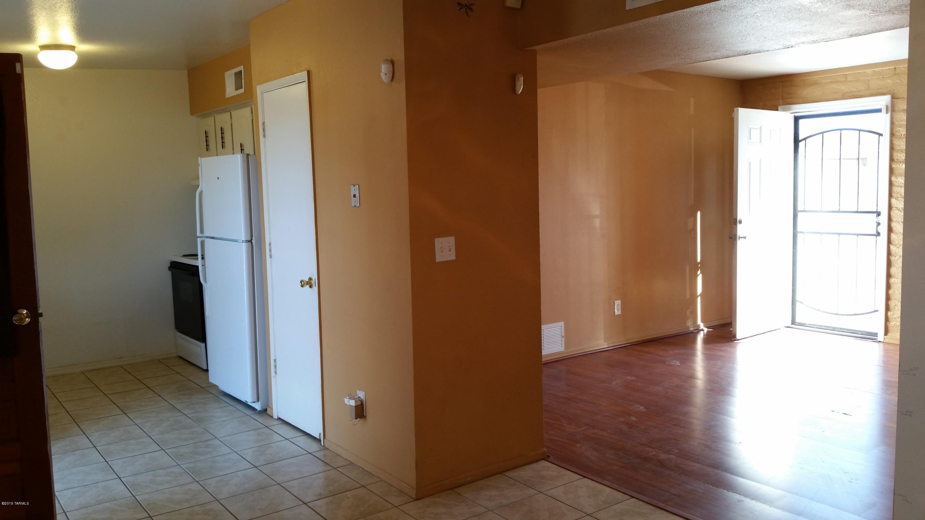 Jamaican Estates (1-77) - Residential Lease