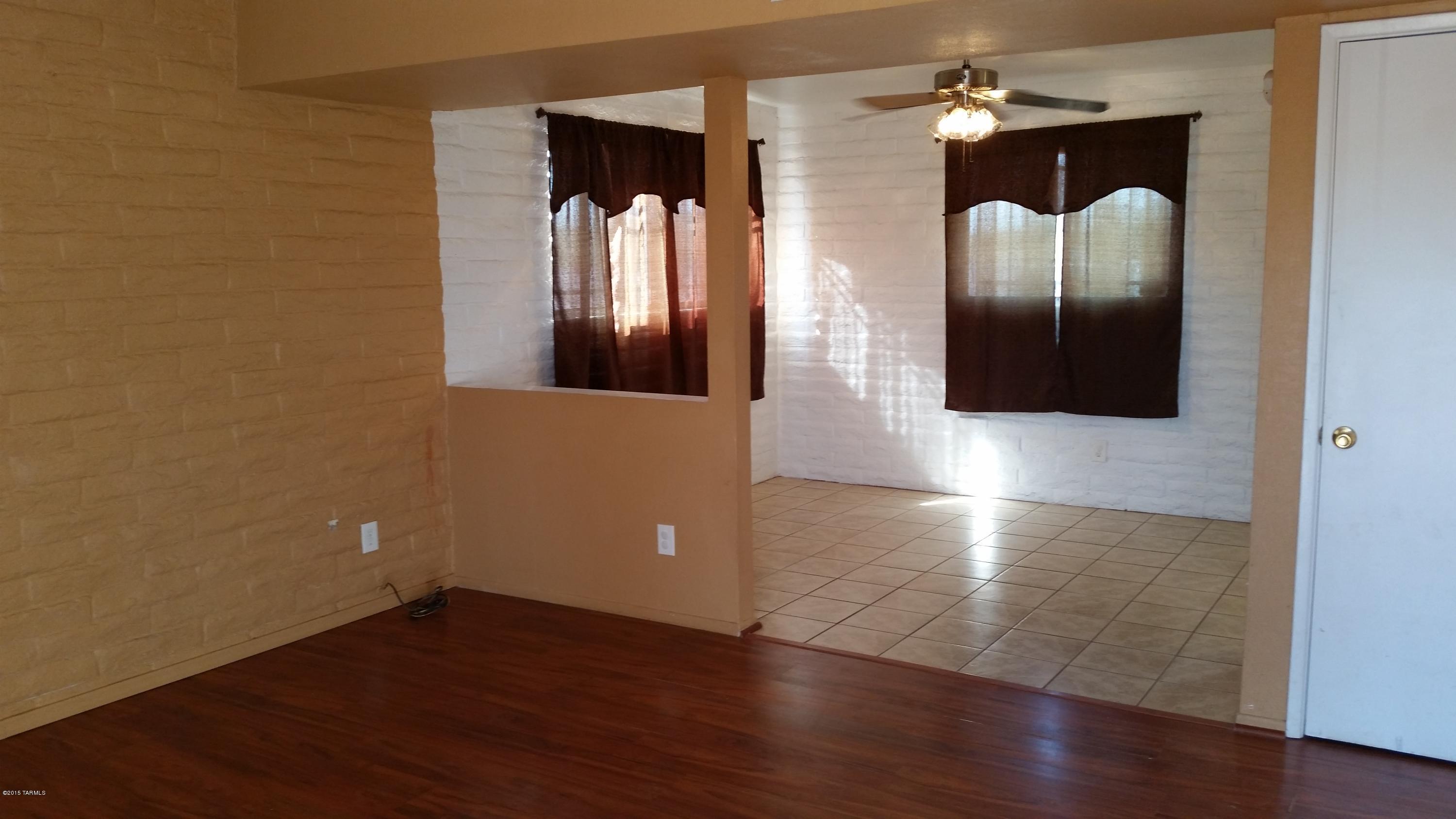 Jamaican Estates (1-77) - Residential Lease