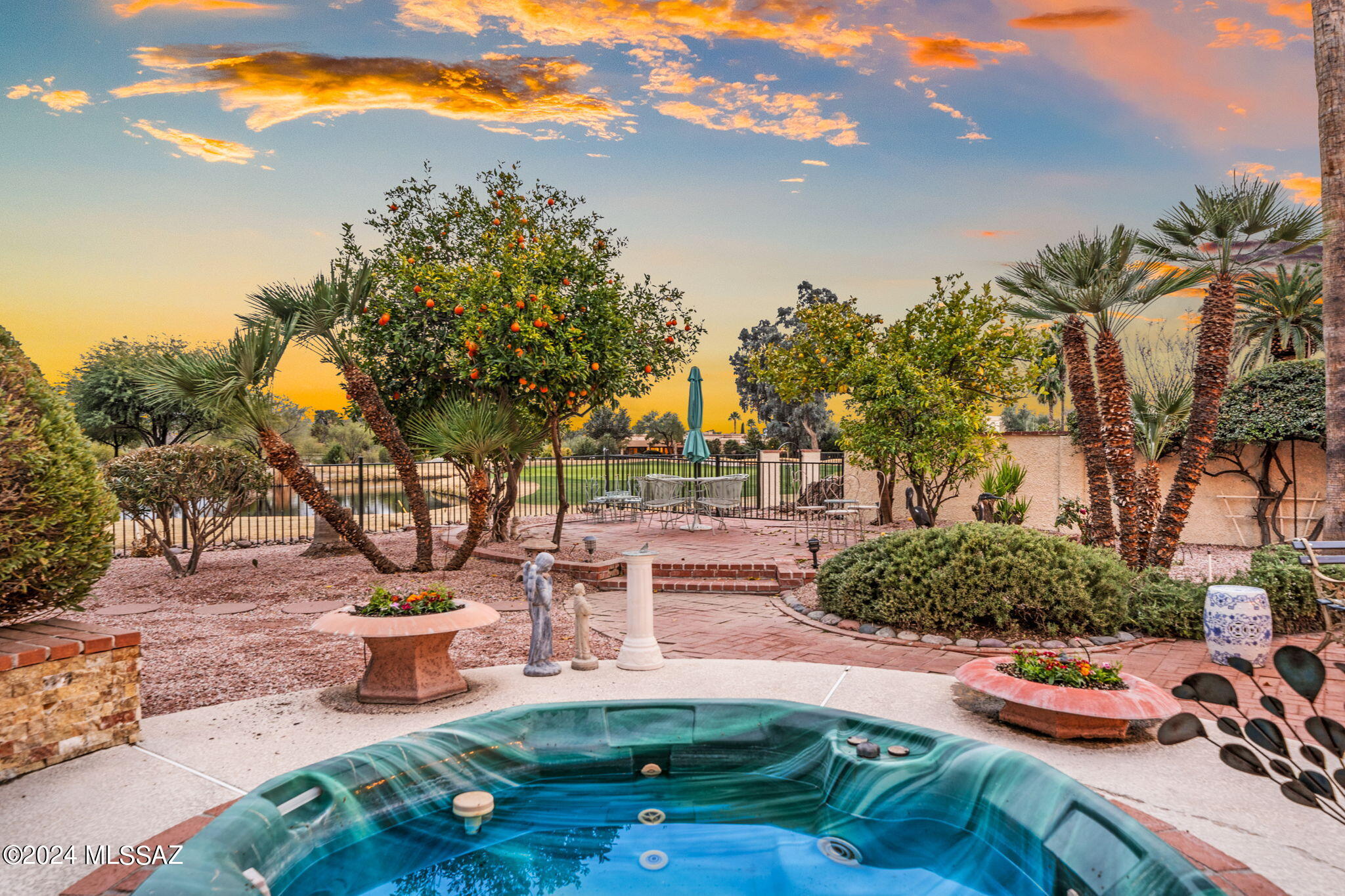 Tucson National Townhomes West(1-80) - Residential