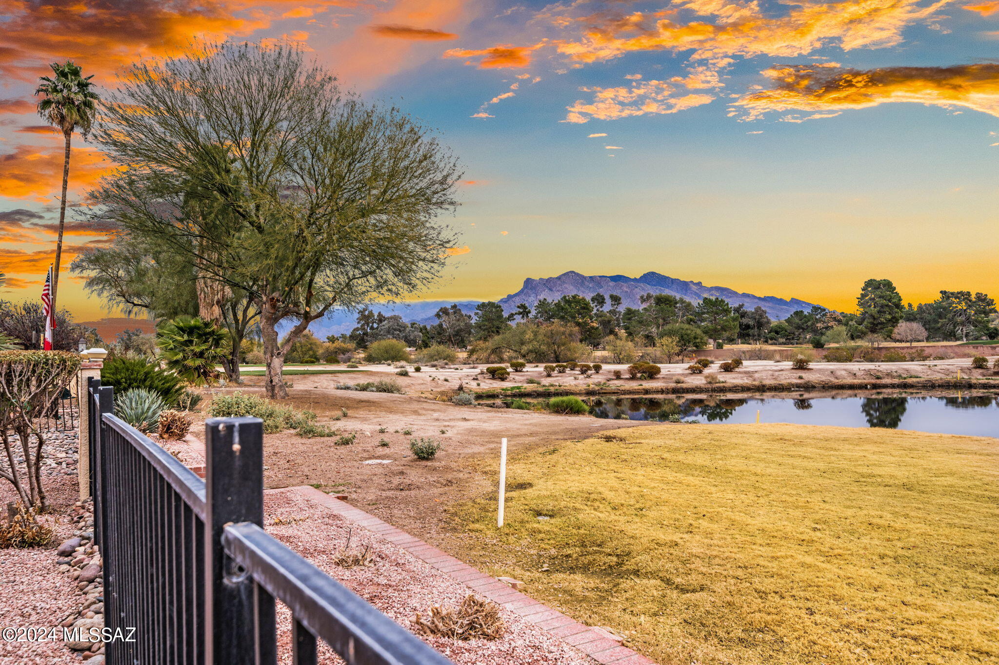 Tucson National Townhomes West(1-80) - Residential