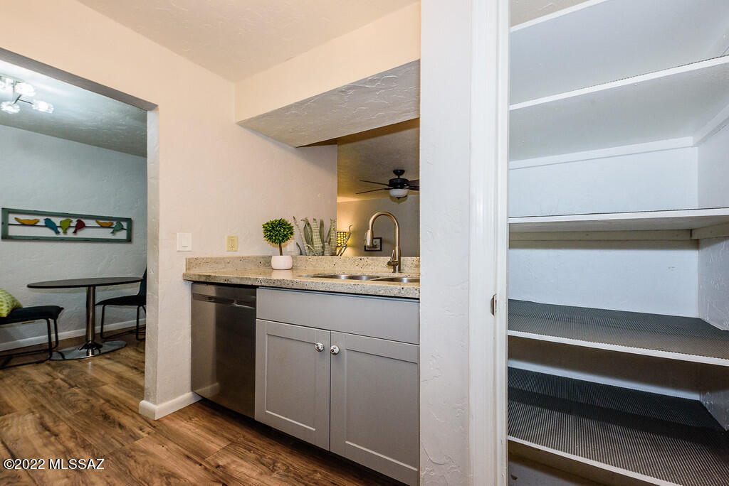 Las Colinas Condominiums - Residential