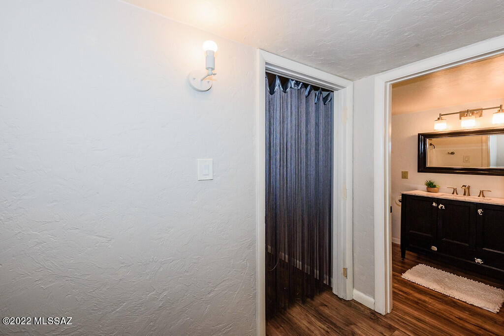 Las Colinas Condominiums - Residential
