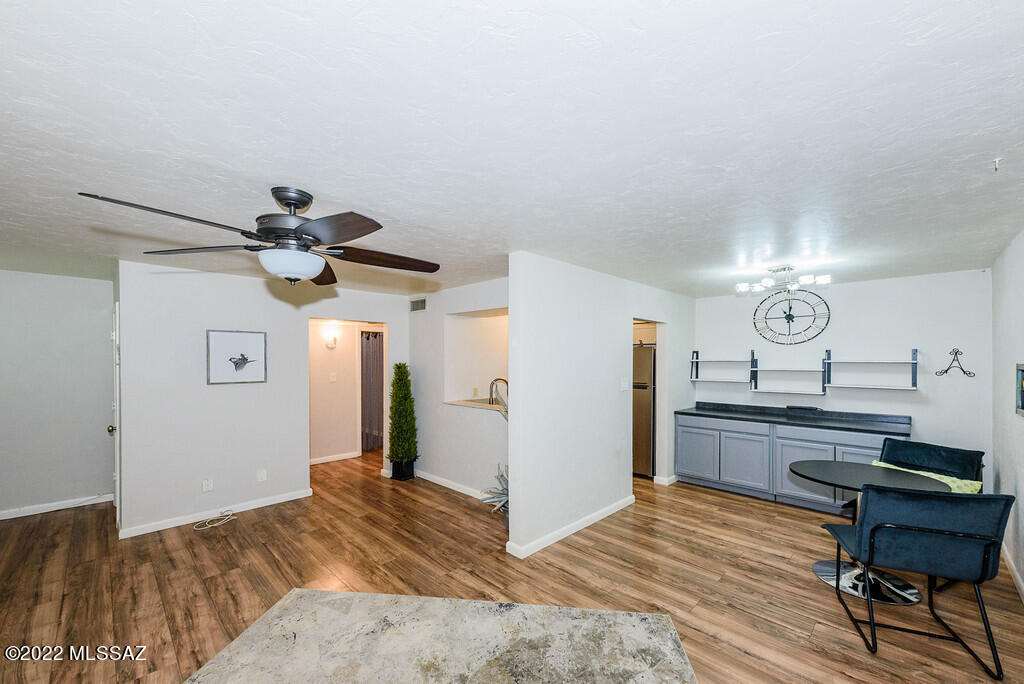 Las Colinas Condominiums - Residential