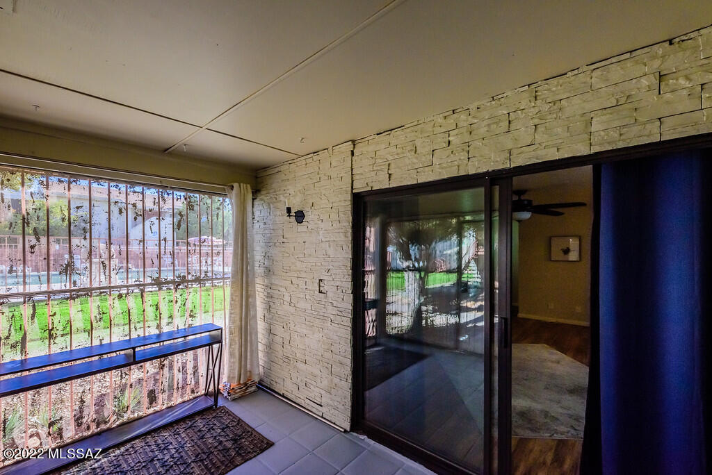 Las Colinas Condominiums - Residential