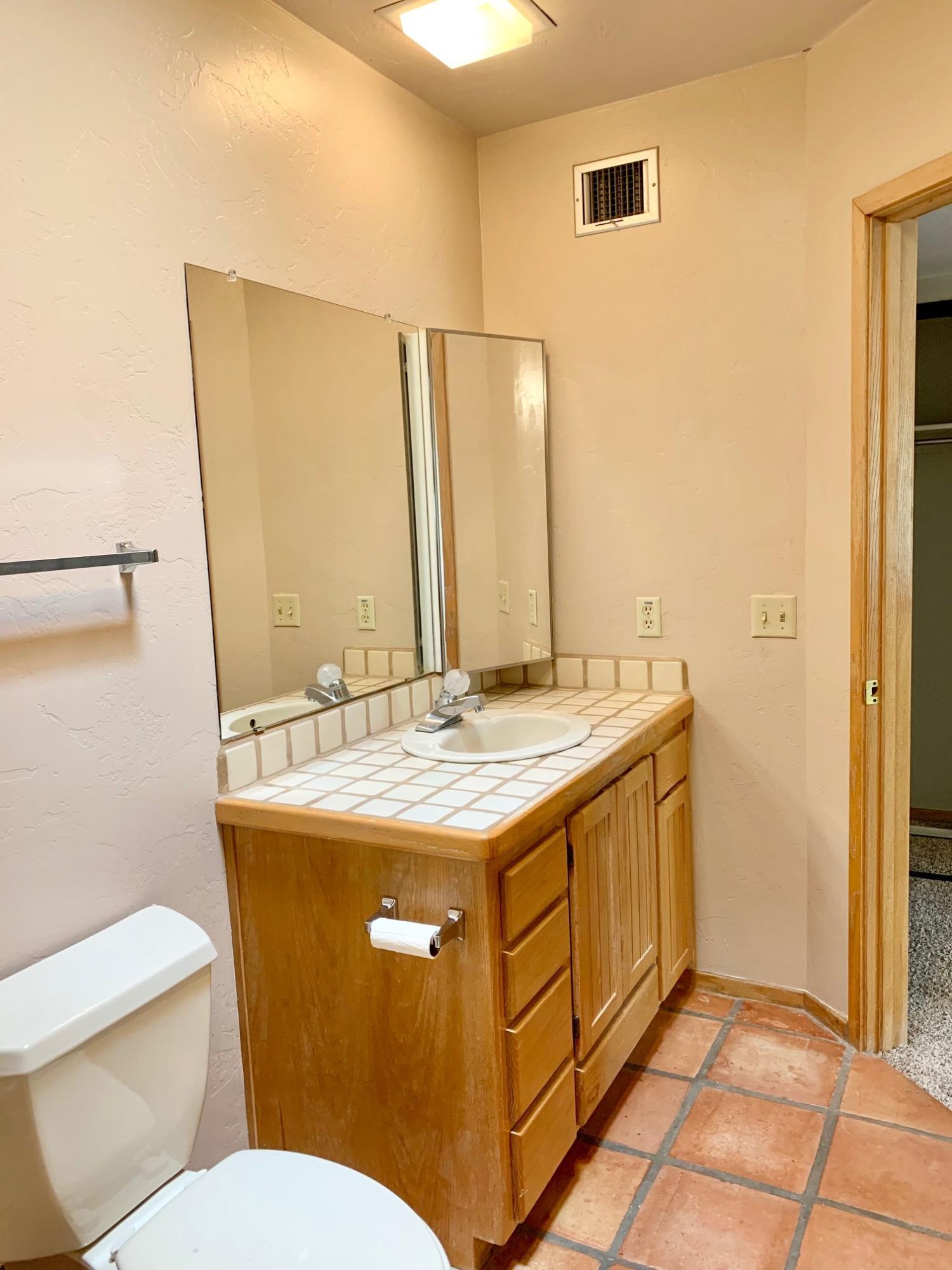 Tucson Racquet Club Twnhms. (1-56) - Residential