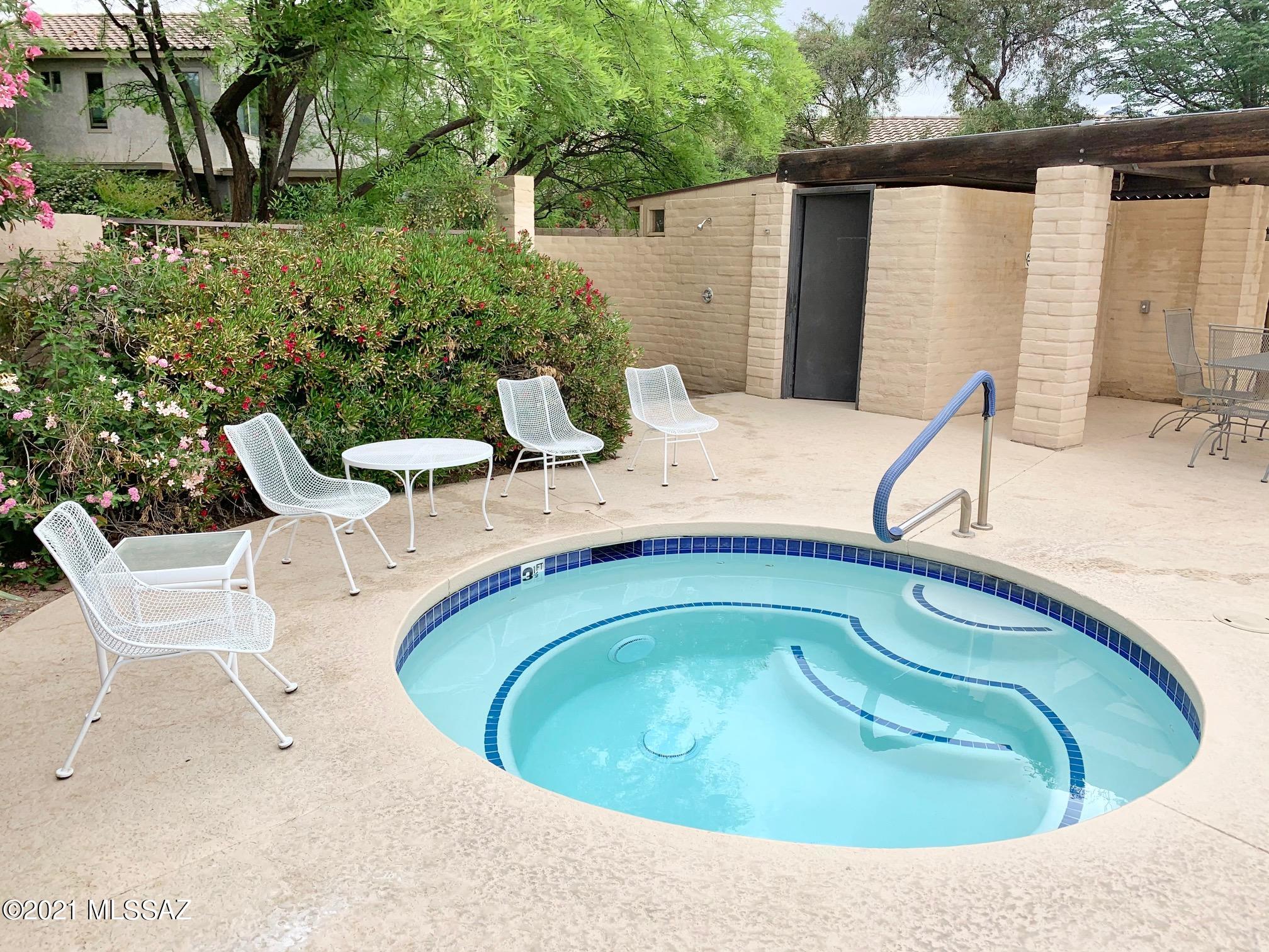 Tucson Racquet Club Twnhms. (1-56) - Residential