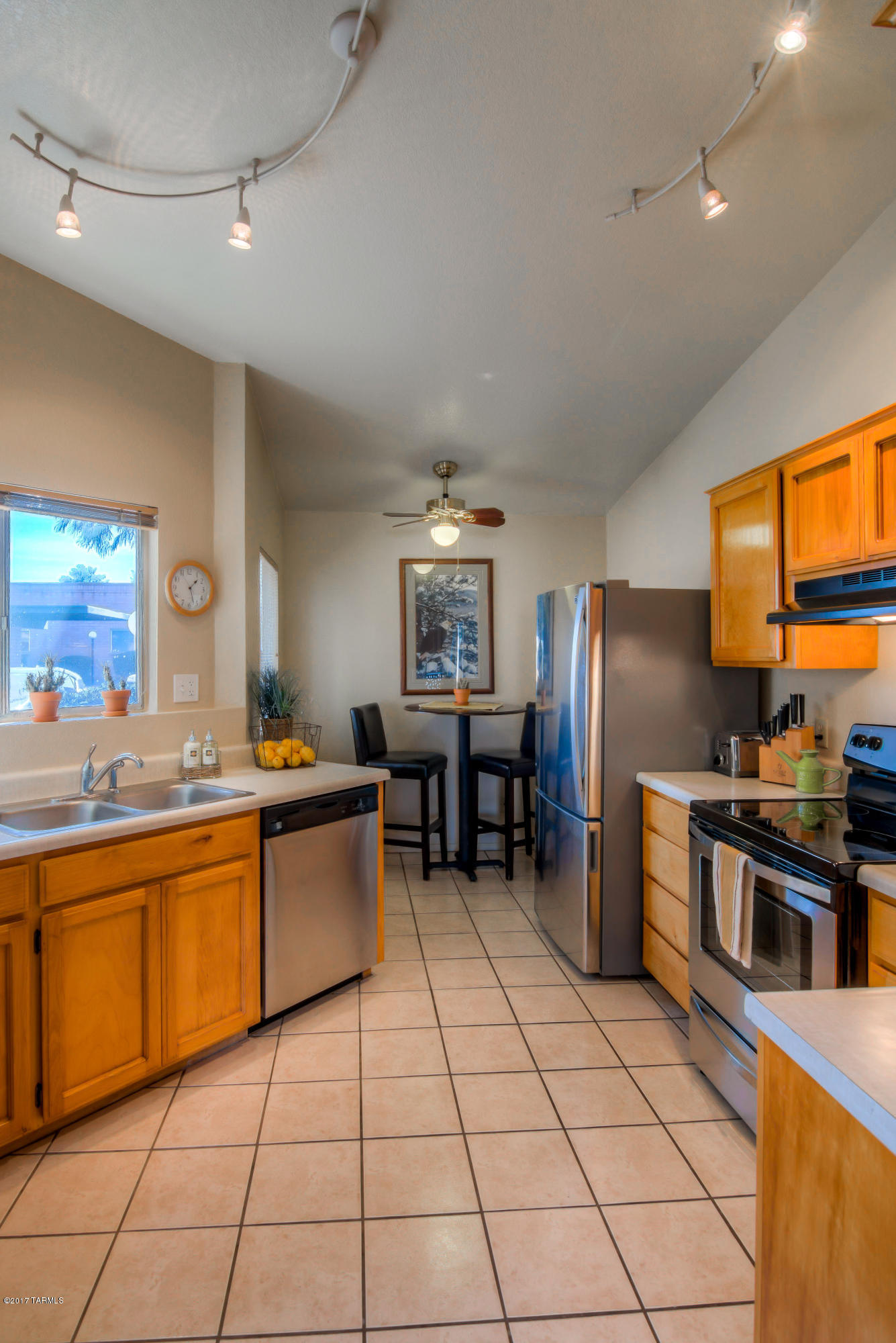 McCormick PlaceTwnhms Blk III (1-71) - Residential