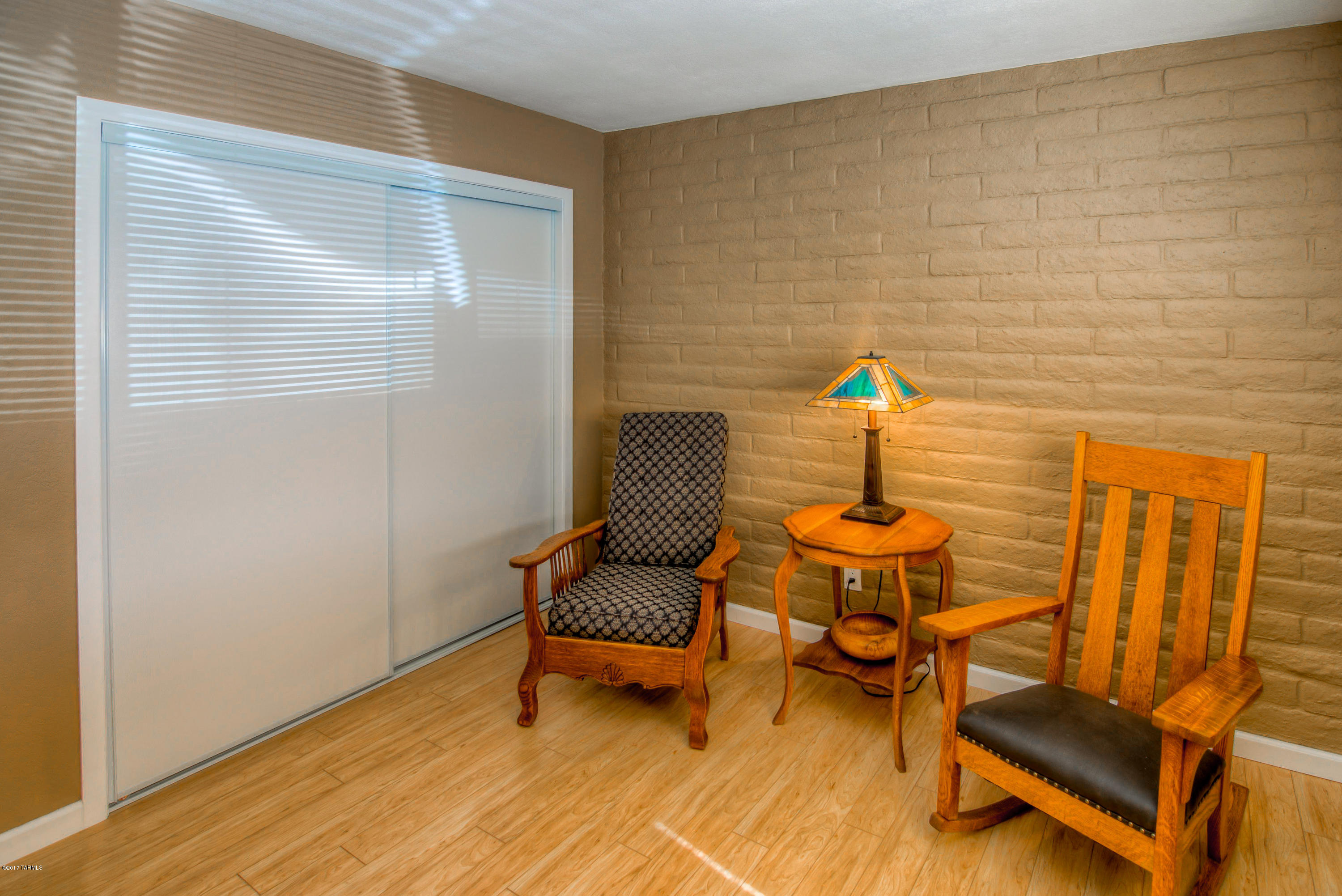 McCormick PlaceTwnhms Blk III (1-71) - Residential