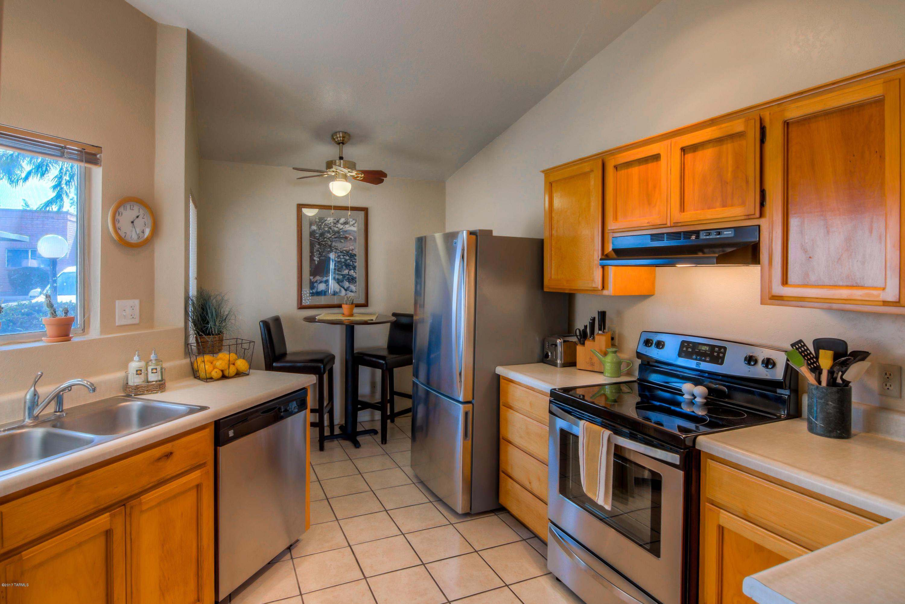 McCormick PlaceTwnhms Blk III (1-71) - Residential