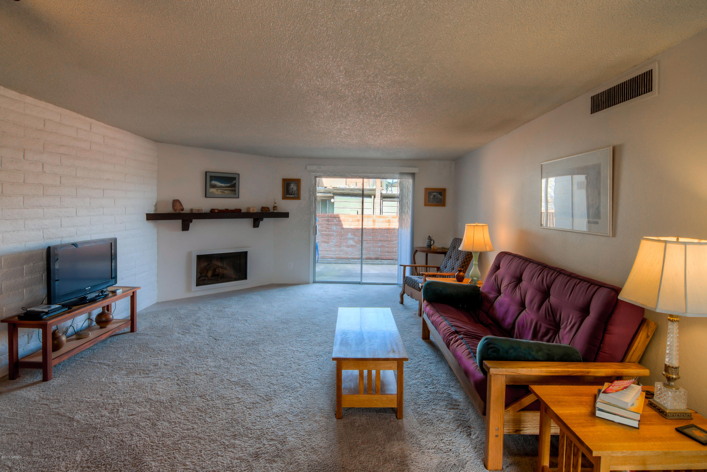 McCormick PlaceTwnhms Blk III (1-71) - Residential