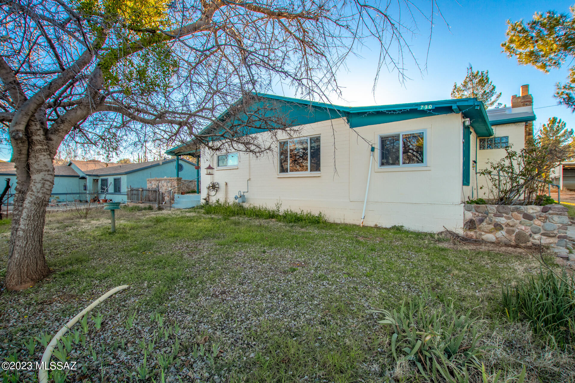 Los Robles Estates - Residential