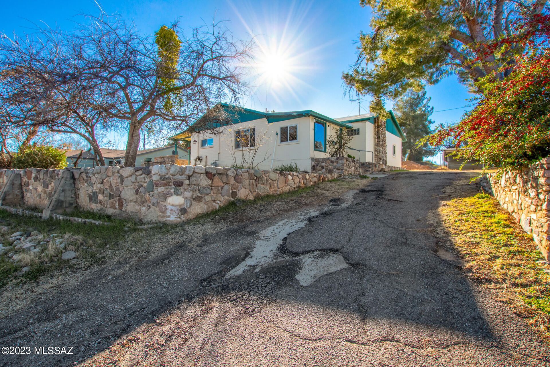 Los Robles Estates - Residential