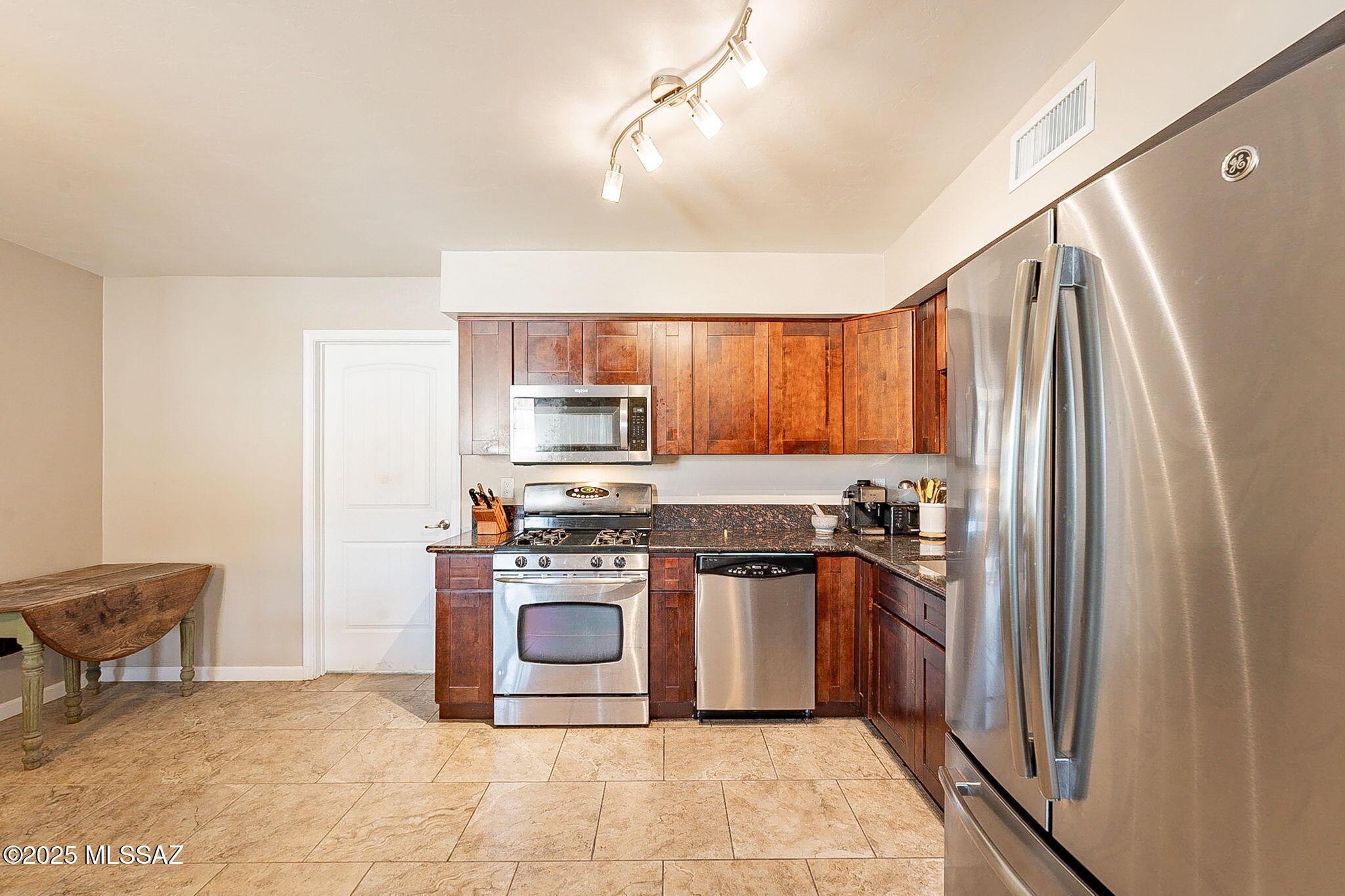 North Point Terrace (1-255) - Residential