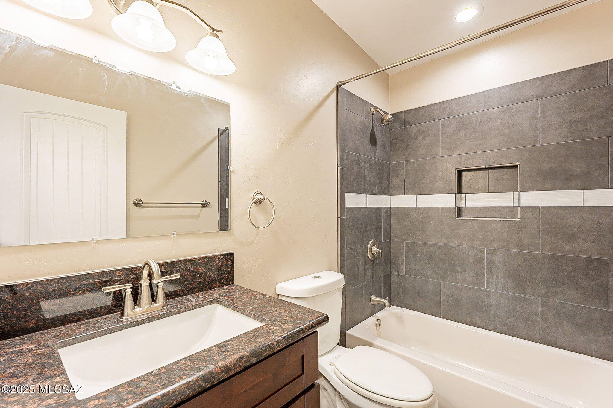 North Point Terrace (1-255) - Residential