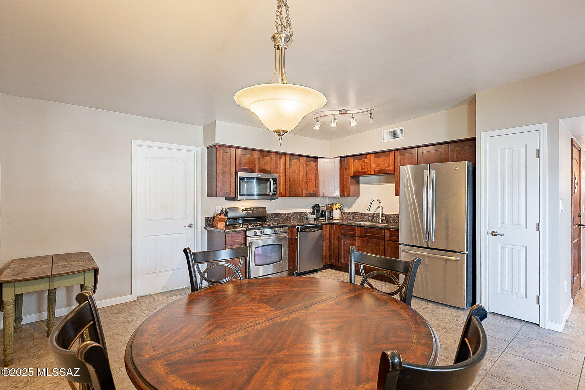 North Point Terrace (1-255) - Residential