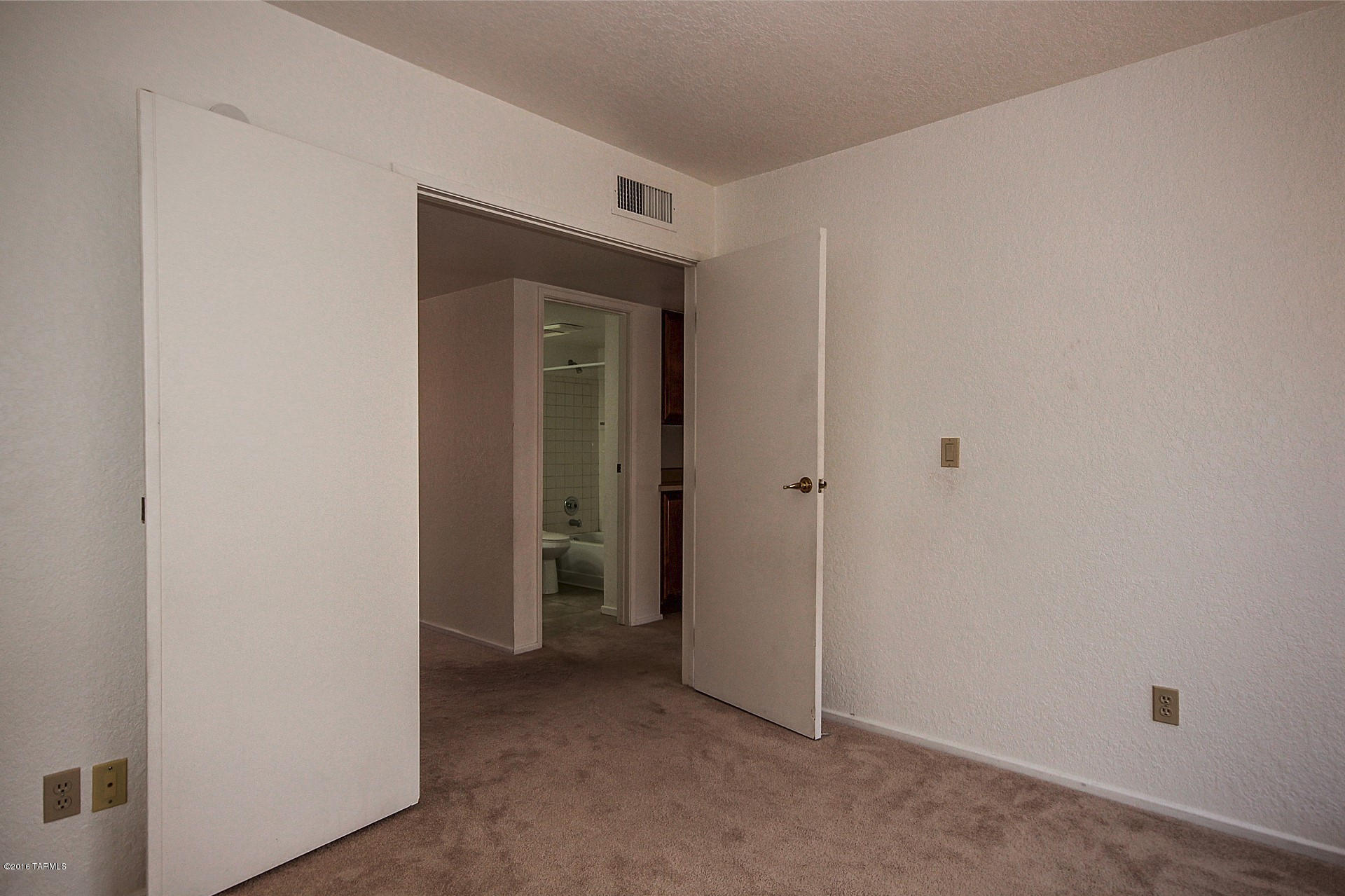 Desert Cove (1-65) - Residential