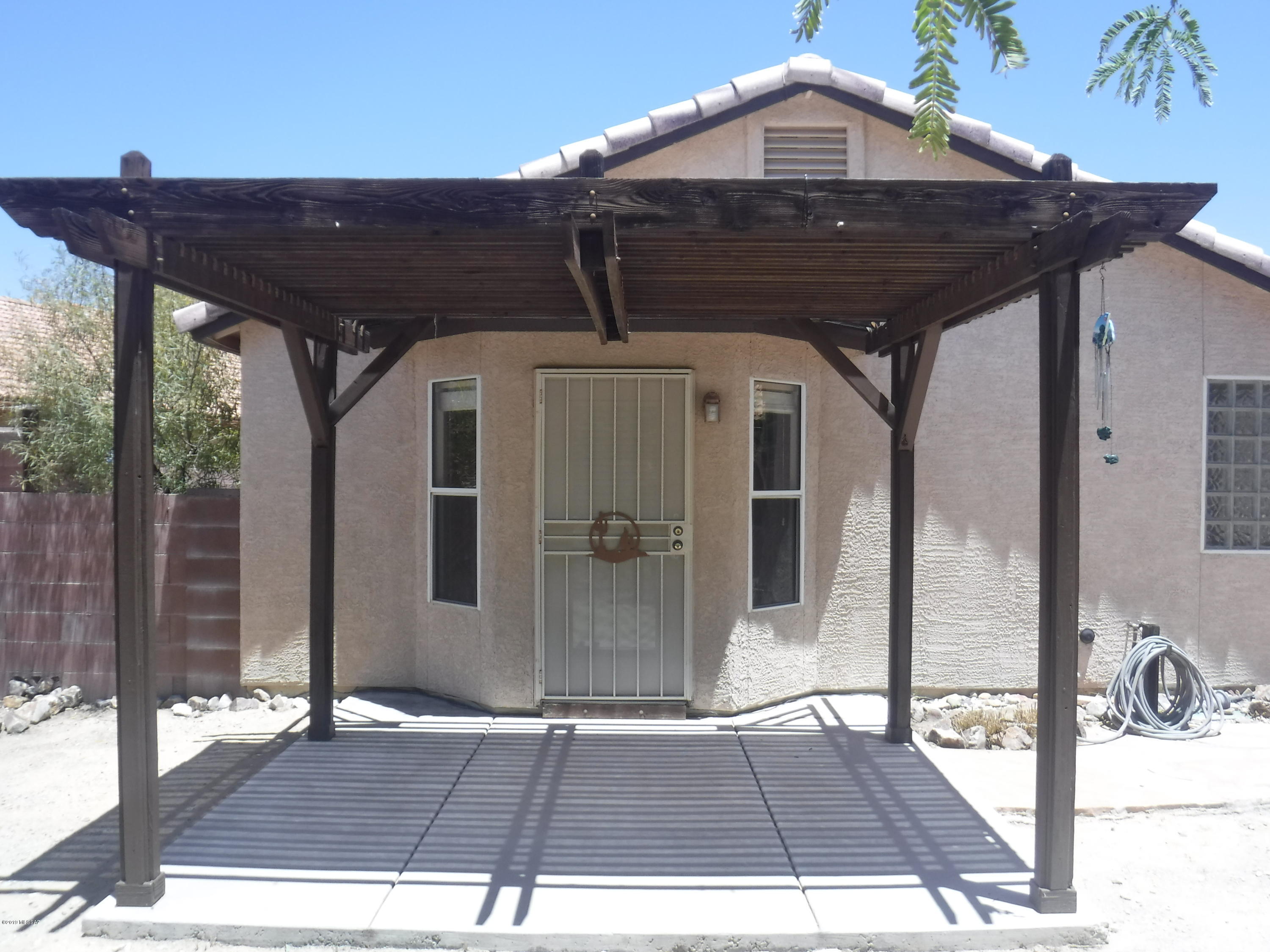 Golden Hills (1-35) - Residential Lease
