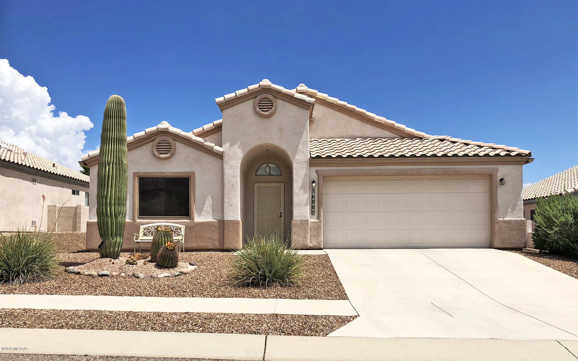 Charming 3 BR, 2 BA home in Desert Creek. Large 0.18 acre lot with privacy and mountain views. Kitchen and dining area with extended upper and lower cabinets, wine rack and several glass front cabinets, offering abundant storage in addition to the kitchen pantry. Spacious master suite with large walk-in closet and slider to back patio. Executive height vanities in both baths. Multiple skylights offer plenty of natural light. 2x6 construction.