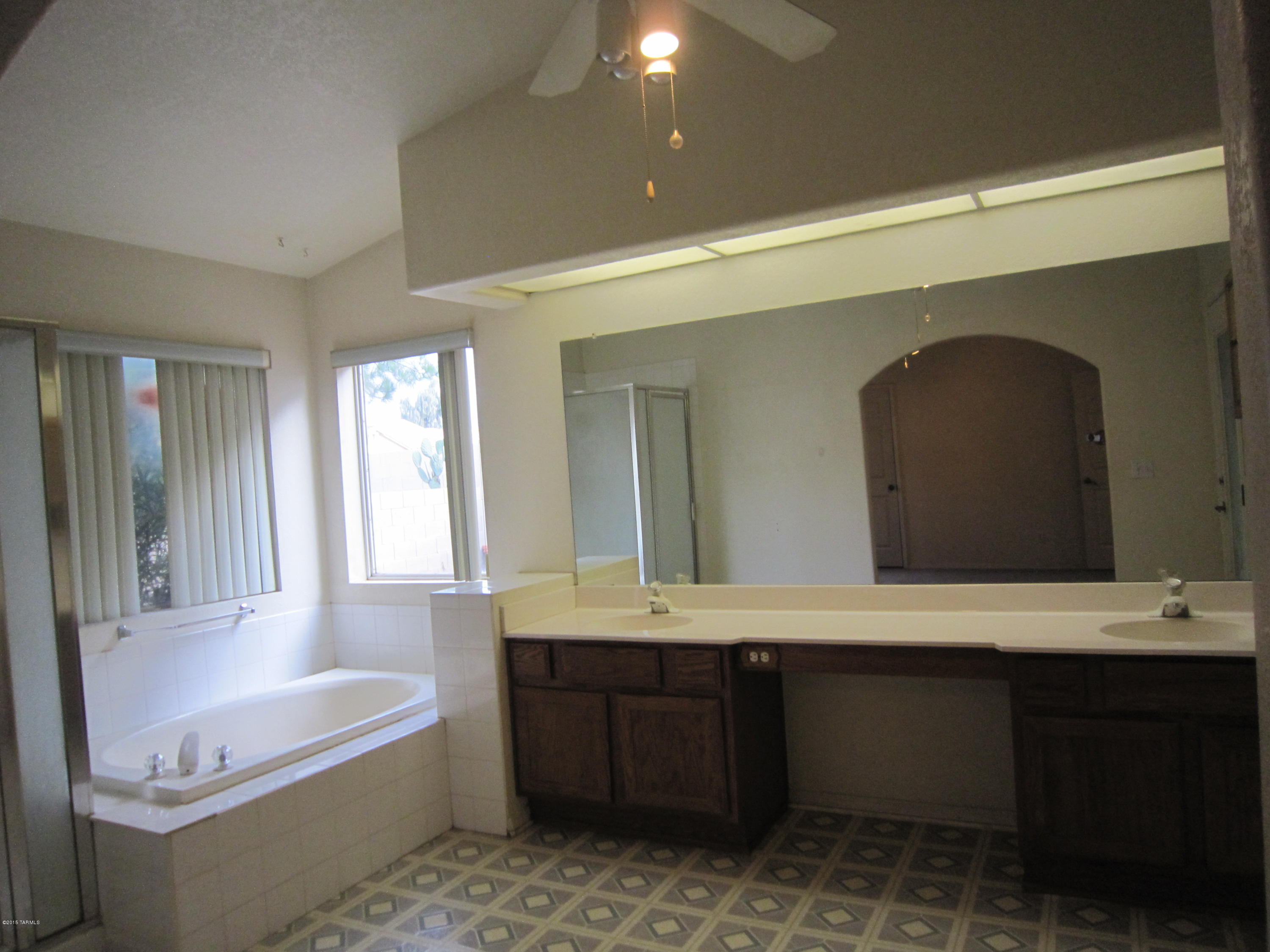Richmond Place II (1-39) - Residential