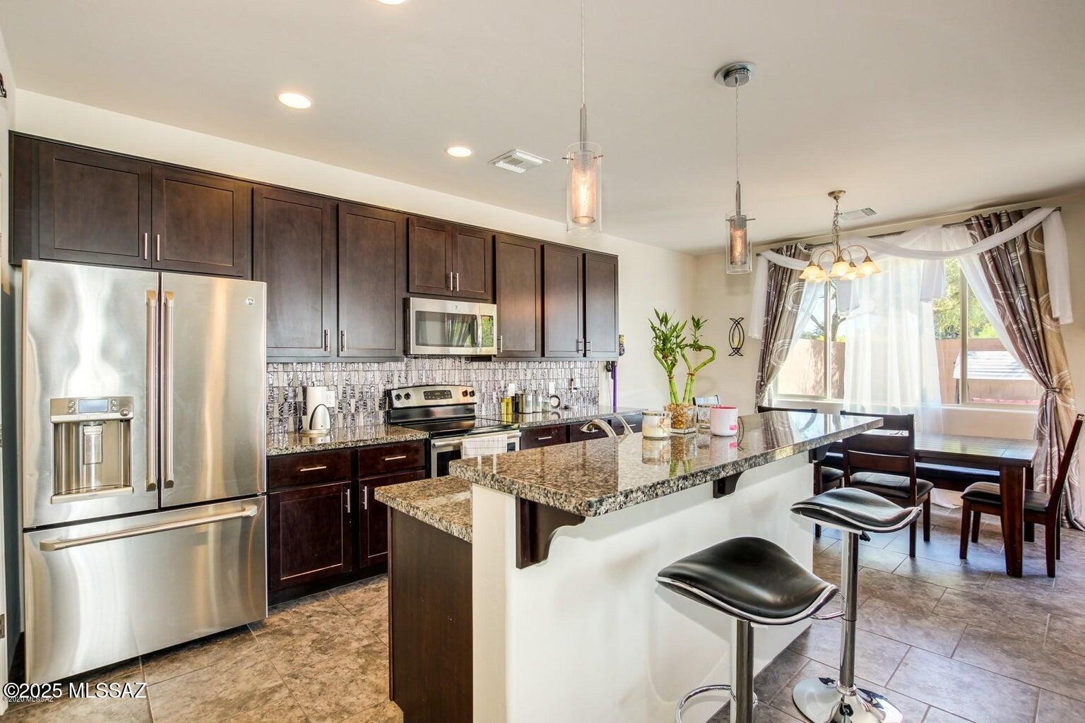 Cortina Terra (1-18) - Residential Lease