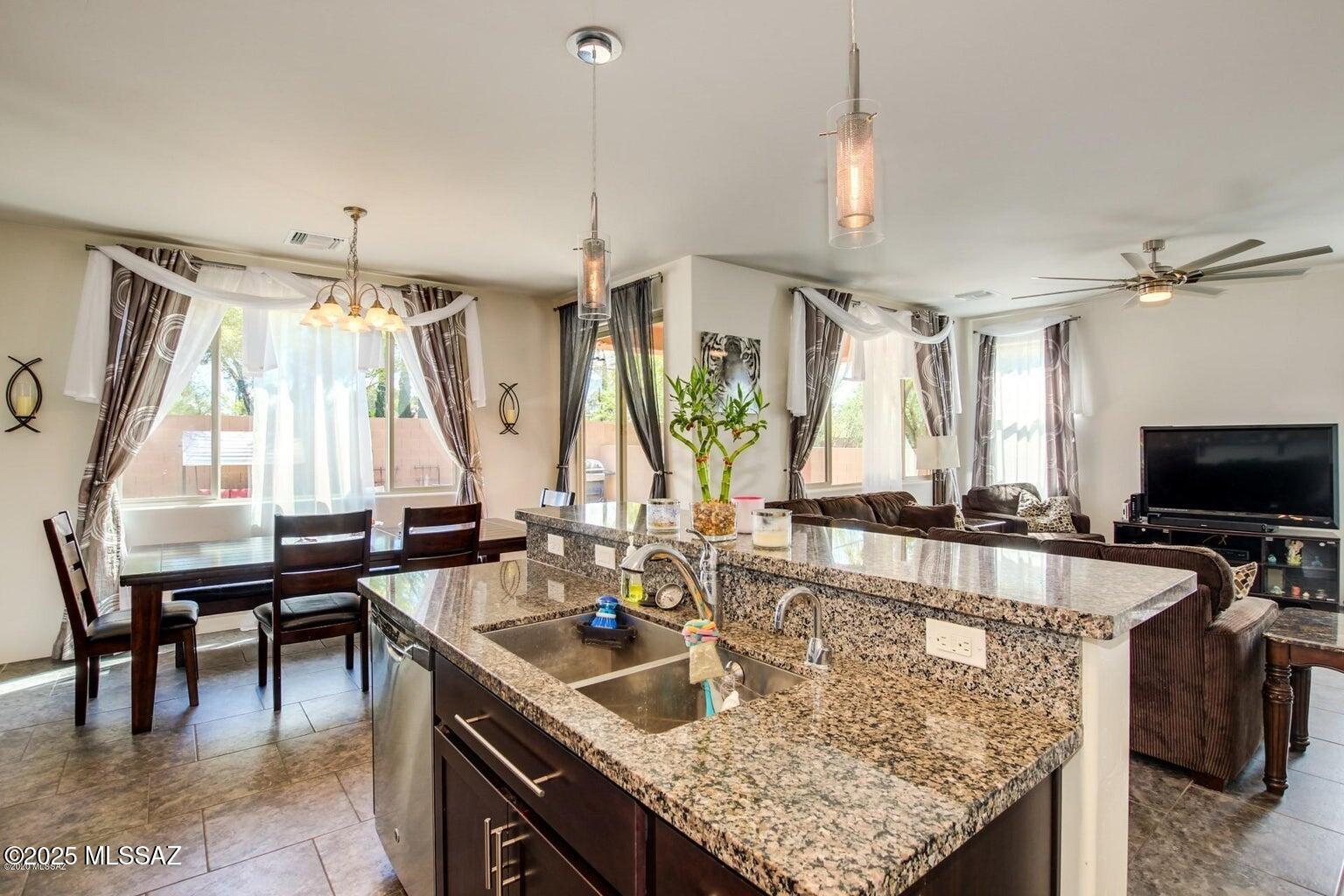 Cortina Terra (1-18) - Residential Lease