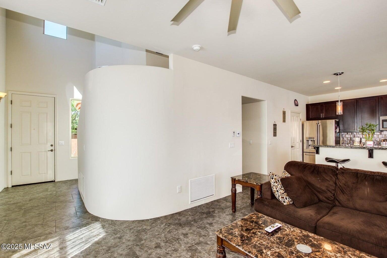 Cortina Terra (1-18) - Residential Lease