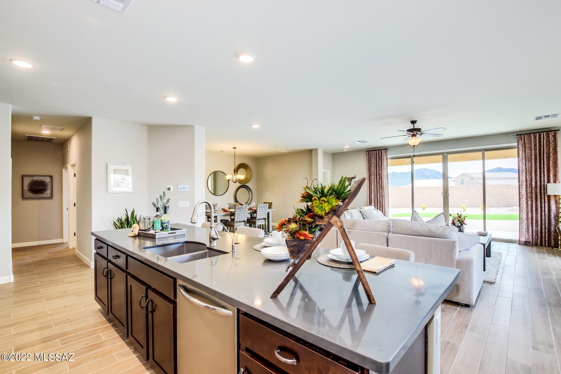 Saguaro Bloom 7A - Residential