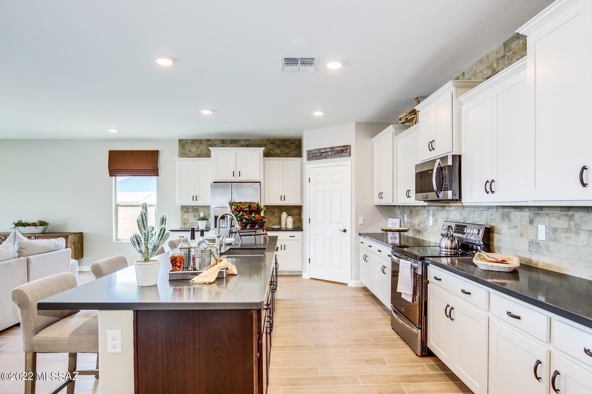 Saguaro Bloom 7A - Residential