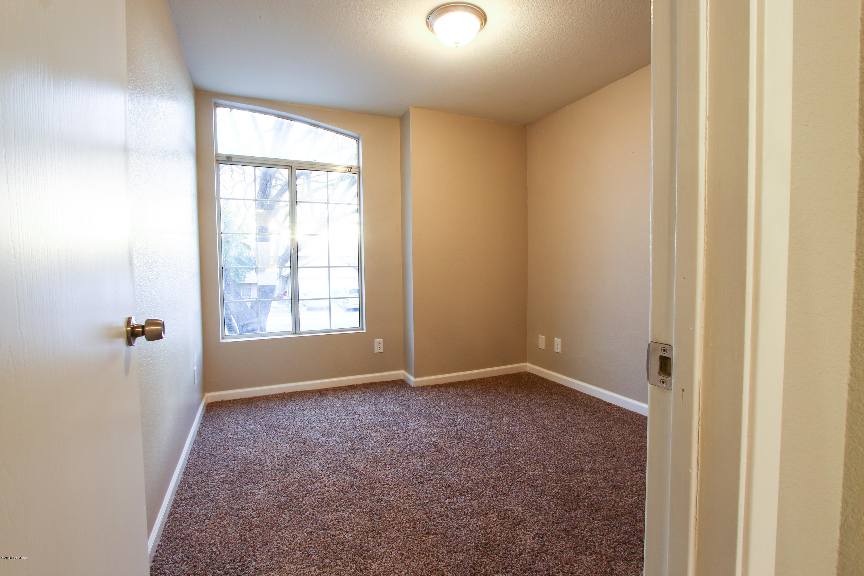 Mission West (1-370) - Residential