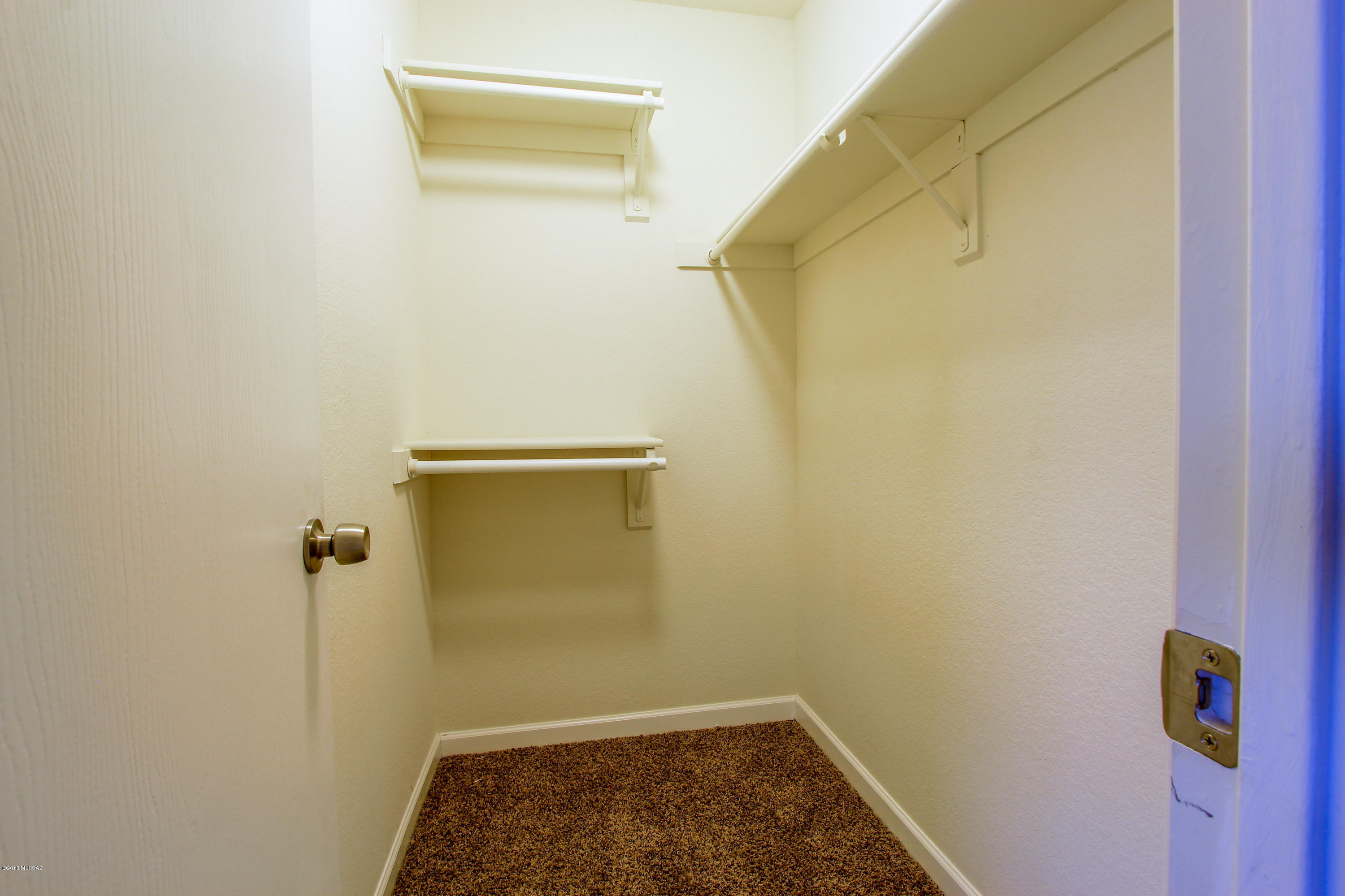 Mission West (1-370) - Residential