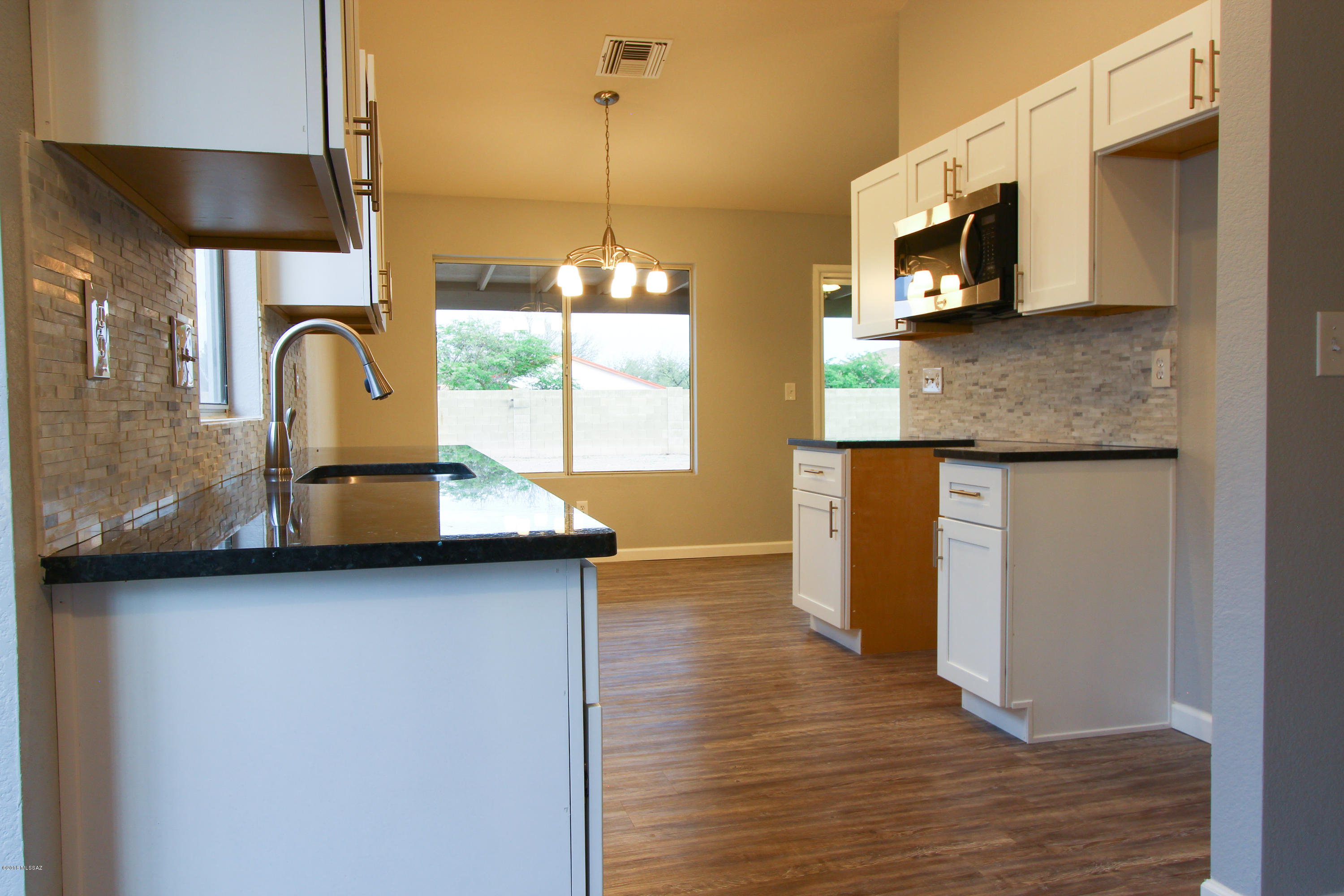 Mission West (1-370) - Residential