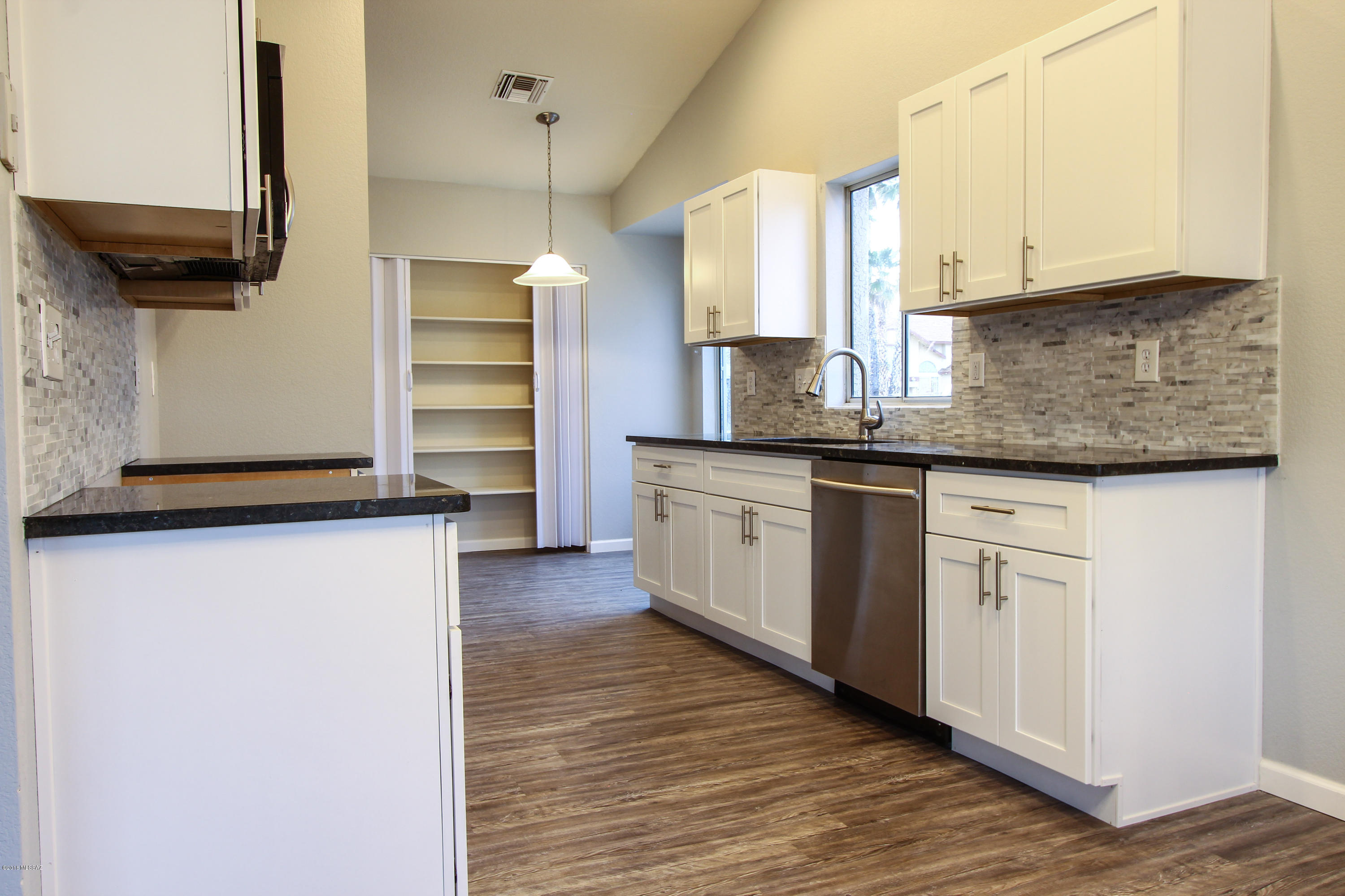 Mission West (1-370) - Residential