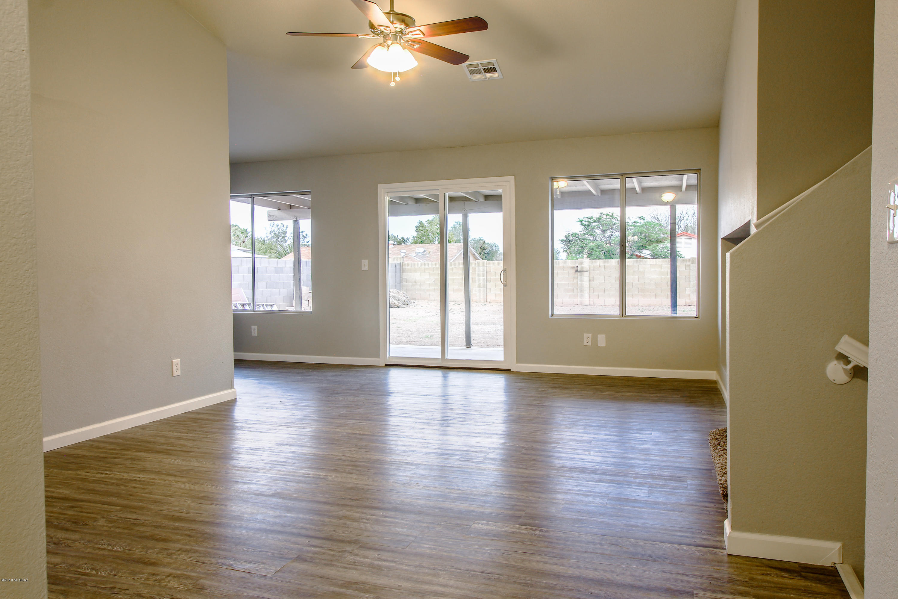 Mission West (1-370) - Residential