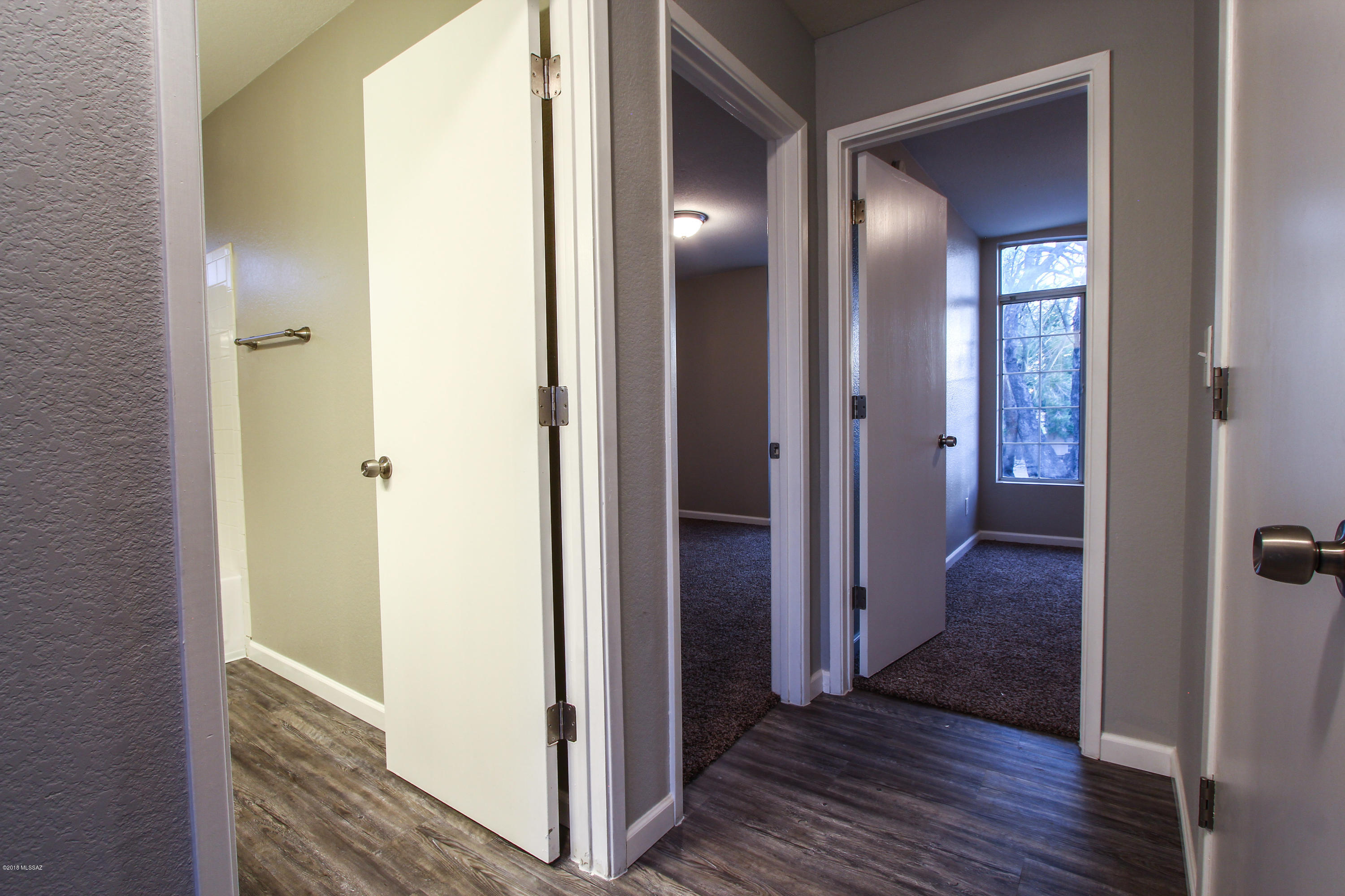Mission West (1-370) - Residential
