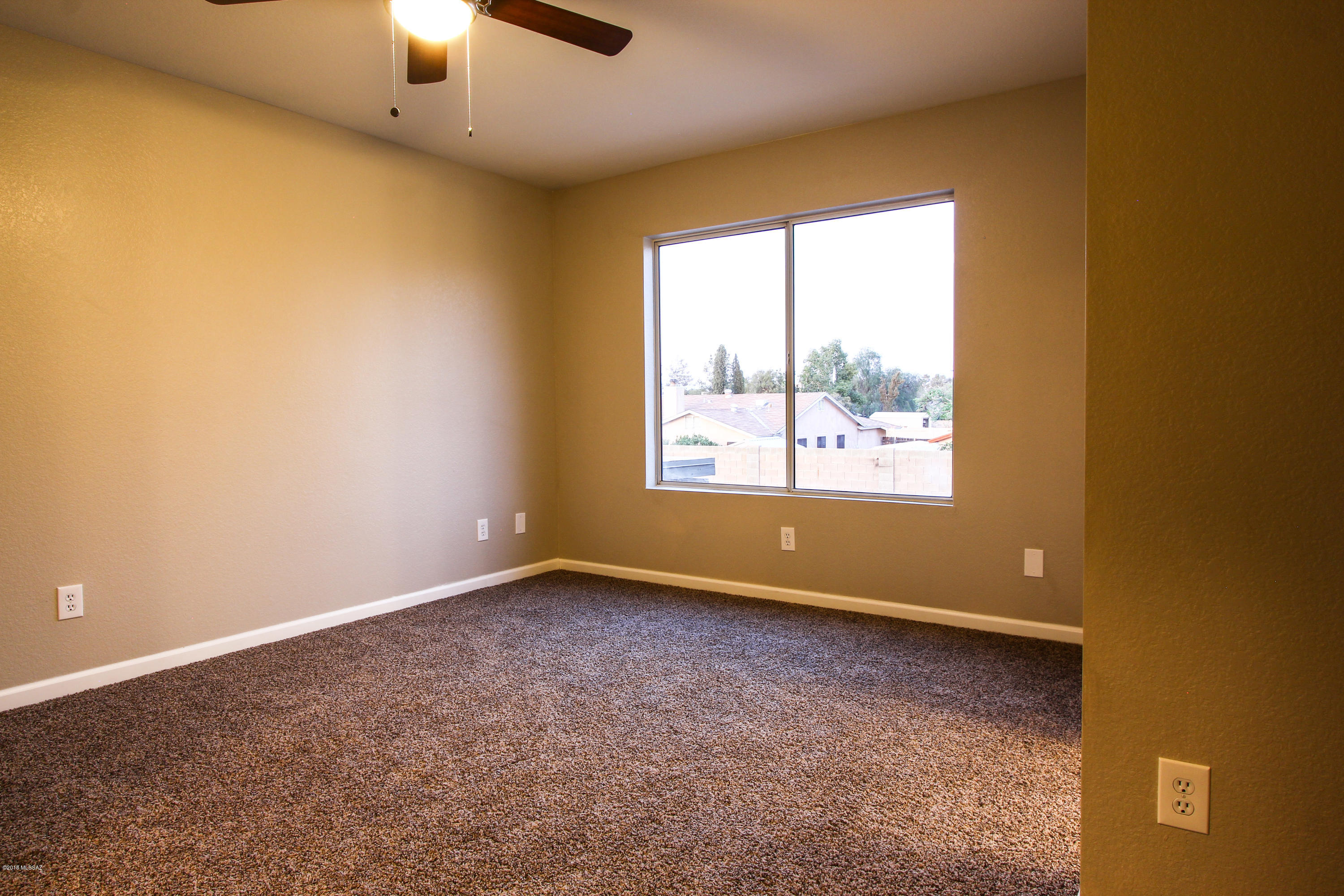 Mission West (1-370) - Residential