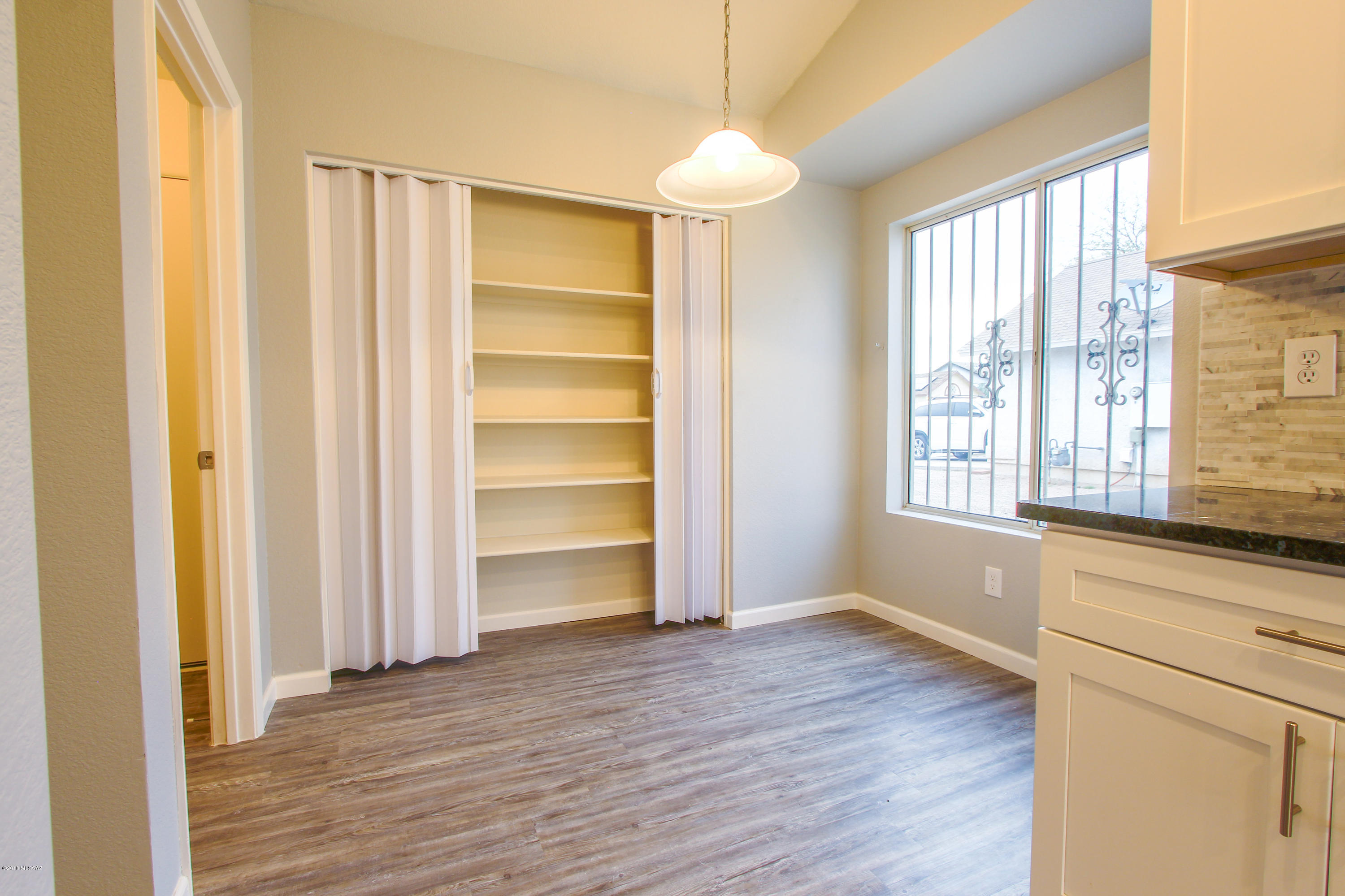 Mission West (1-370) - Residential