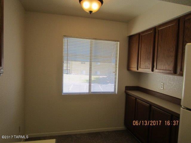 Summertree Condominiums (1-224) - Residential