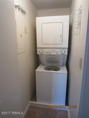 Summertree Condominiums (1-224) - Residential