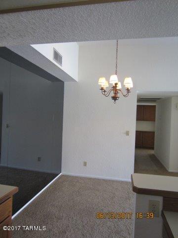 Summertree Condominiums (1-224) - Residential