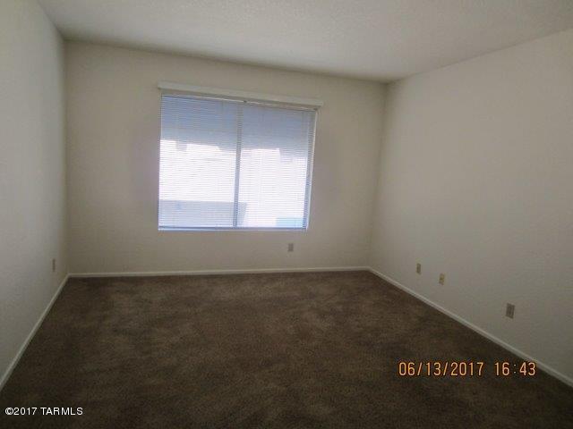 Summertree Condominiums (1-224) - Residential