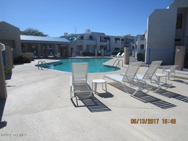 Summertree Condominiums (1-224) - Residential