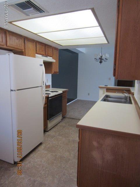 Summertree Condominiums (1-224) - Residential