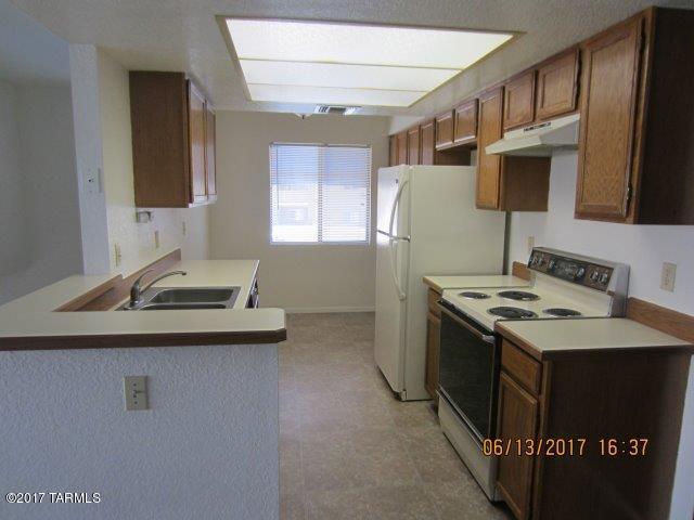 Summertree Condominiums (1-224) - Residential